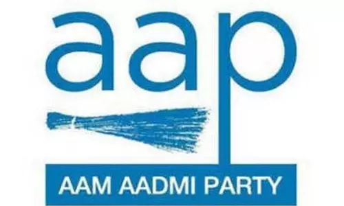भाजपा के इशारे पर काम: आप ने एमसीडी कमिश्नर को हटाने की मांग की