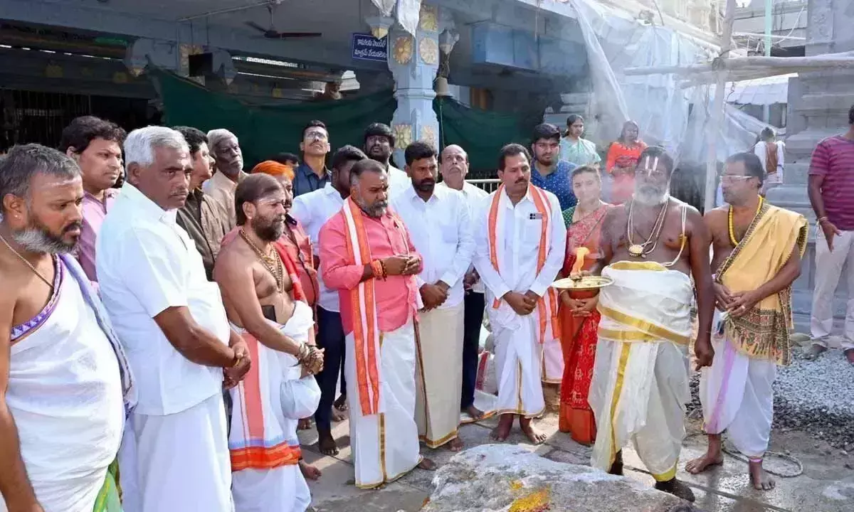Andhra: वीरंजनेय स्वामी की मूर्ति स्थापित Andhra: वीरंजनेय स्वामी की मूर्ति स्थापित