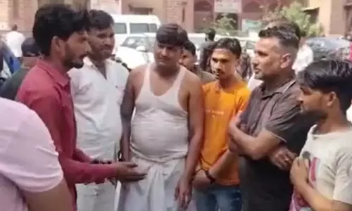 बेटा था निर्दोष, पिता सह न सका मानसिक प्रताड़ना, जहर खाकर दे दी जान