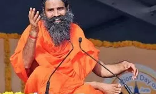 Health: मांसपेशियों को मजबूत बनाने के लिए आजमाएं बाबा रामदेव के ये बेहतरीन उपाय
