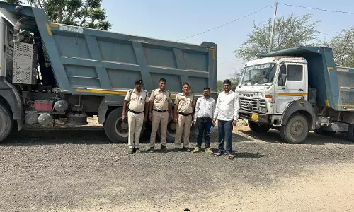 Jaipur: जिला कलेक्टर के निर्देश पर अवैध खनन एवं परिवहन के खिलाफ बड़ी कार्रवाई