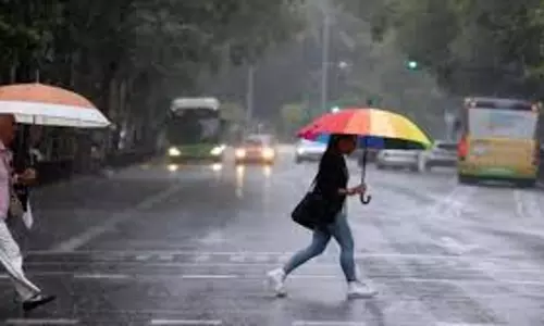 Weather: NCR सहित इन राज्यों में होगी बारिश, 12 जिलों के लिए अलर्ट जारी Weather: NCR सहित इन राज्यों में होगी बारिश, 12 जिलों के लिए अलर्ट जारी