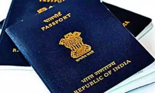 Telangana: गृह मंत्रालय ने लुकआउट सर्कुलर जारी, पासपोर्ट जब्त किया Telangana: गृह मंत्रालय ने लुकआउट सर्कुलर जारी, पासपोर्ट जब्त किया