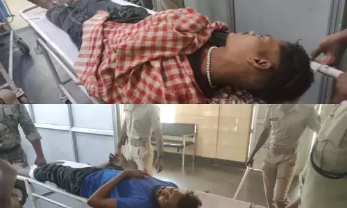 Odisha : पुलिस मुठभेड़ में सामूहिक बलात्कार मामले के 2 आरोपी घायल Odisha : पुलिस मुठभेड़ में सामूहिक बलात्कार मामले के 2 आरोपी घायल