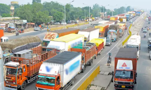 मार्च में इलेक्ट्रॉनिक परमिट 20 प्रतिशत बढ़कर 124.5 मिलियन पर पहुंचे