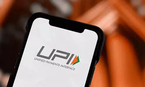 UPI ठप, PhonePe, Paytm, Google Pay के यूजर्स की बढ़ी टेंशन