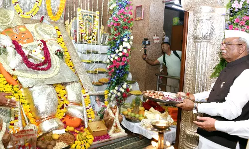 Hanuman Jayanti पर राज्यपाल बागडे ने हनुमान मंदिर में आरती समारोह में भाग लिया