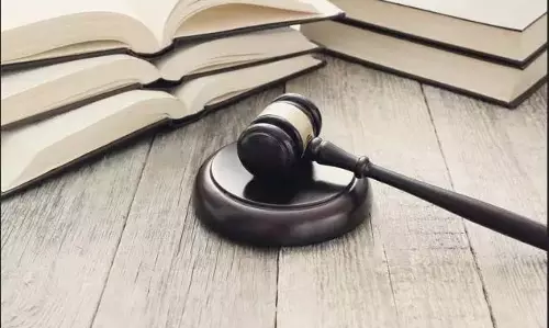 मानव बलि मामला: Suryapet में 7 महीने की बेटी की हत्या के लिए महिला को मौत की सजा मानव बलि मामला: Suryapet में 7 महीने की बेटी की हत्या के लिए महिला को मौत की सजा
