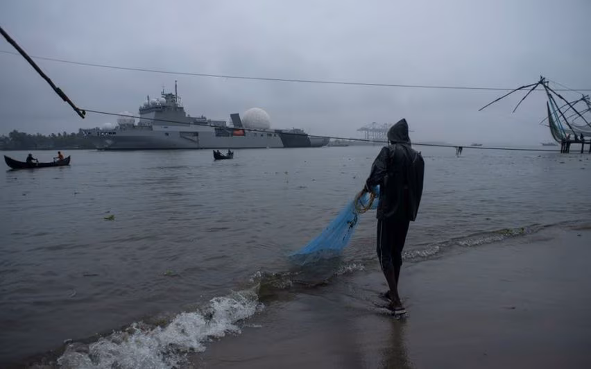 Kerala  में आज तूफान आने की संभावना आईएमडी ने तेज हवाओं और समुद्री कटाव के खतरे की चेतावनी दी
