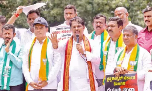 कांग्रेस दलितों पर अत्याचार करने वाली पार्टी: LoP कांग्रेस दलितों पर अत्याचार करने वाली पार्टी: LoP