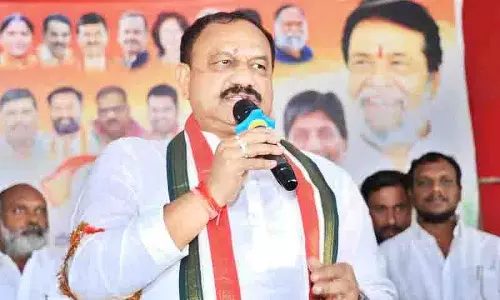 श्रीधर बाबू को तेलंगाना का मुख्यमंत्री बनाने की इच्छा जताने में क्या गलत: Mahesh Kumar Gaur श्रीधर बाबू को तेलंगाना का मुख्यमंत्री बनाने की इच्छा जताने में क्या गलत: Mahesh Kumar Gaur