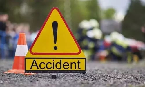 Jhabua: वाहन के पलटने से चार लोगों की मौत, पांच गंभीर घायल