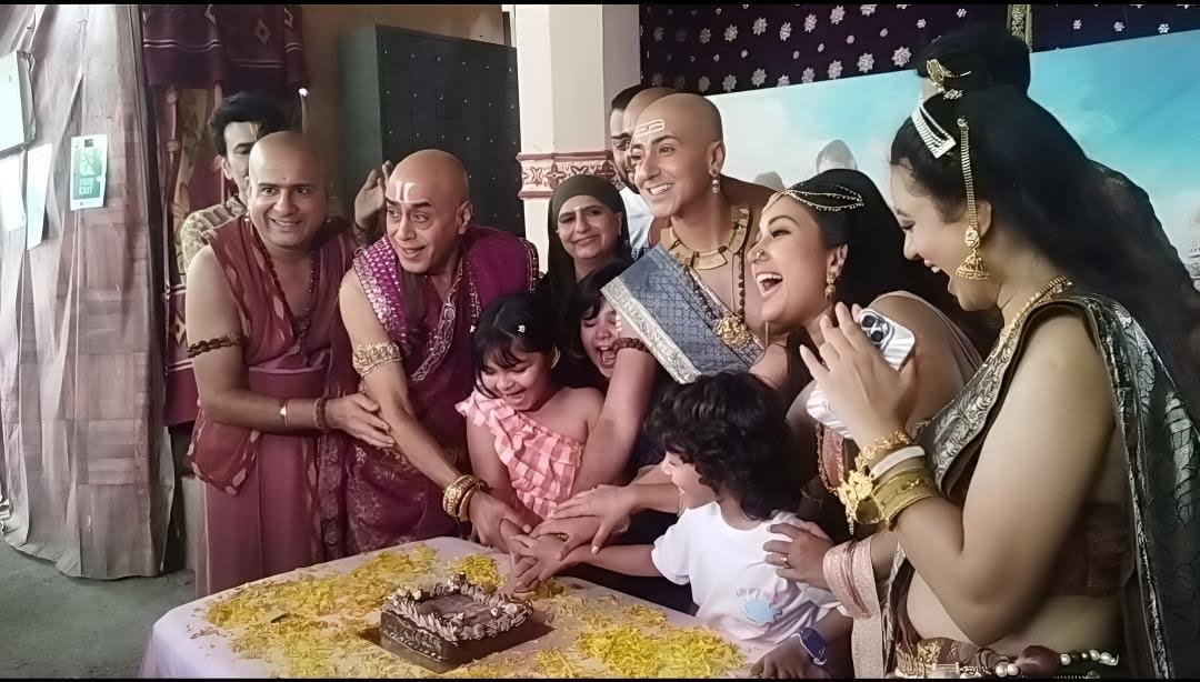 प्रतिभा का शतक! Sony SAB के तेनाली रामा ने पूरे किए चुटीले हास्य और बुद्धिमत्ता से भरपूर 100 यादगार एपिसोड