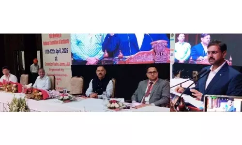 Satish Sharma ने अभिलेखागार रिकॉर्डों के 100% डिजिटलीकरण का आह्वान किया