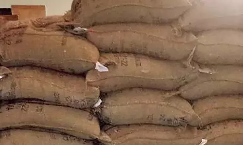 Telangana : राशन की दुकानों में बढ़िया चावल का वितरण लोगों से अच्छी प्रतिक्रिया प्राप्त