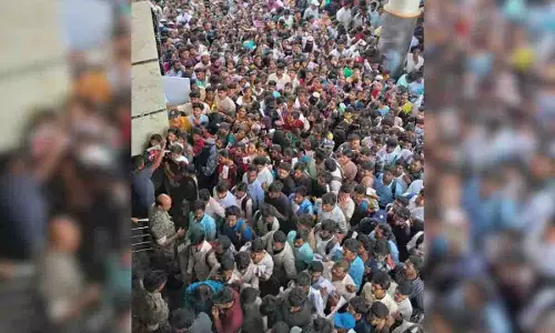 Warangal जॉब फेयर में भगदड़, 3 महिलाएं घायल