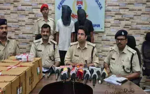 Jamshedpur:  एक लाख की प्रतिबंधित दवाओं के साथ दो गिरफ्तार