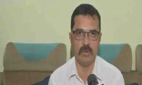 AIADMK के कोवई सत्यन ने वंशवाद की राजनीति को लेकर डीएमके की आलोचना की AIADMK के कोवई सत्यन ने वंशवाद की राजनीति को लेकर डीएमके की आलोचना की