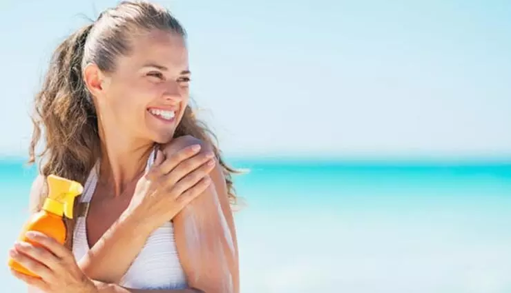 Skin Care: त्वचा को धूप से बचाएं, करें ये 5 उपाय Skin Care: त्वचा को धूप से बचाएं, करें ये 5 उपाय