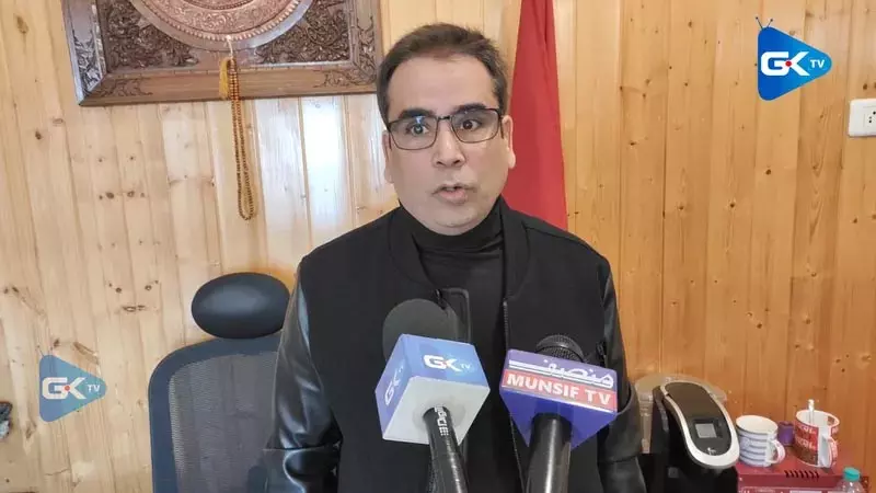 विपक्ष के नेता कुछ भी स्पष्ट नहीं कर सके: तनवीर सादिक विपक्ष के नेता कुछ भी स्पष्ट नहीं कर सके: तनवीर सादिक
