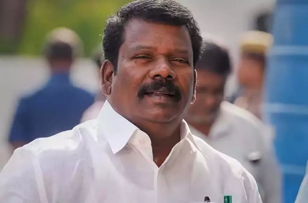 AIADMK-BJP गठबंधन एक समझौता है: कांग्रेस AIADMK-BJP गठबंधन एक समझौता है: कांग्रेस