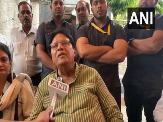 Karni Sena के विरोध प्रदर्शन पर सपा सांसद रामजी लाल सुमन ने कहा- मैं जो कहना चाहता था, वह 100 बार कह चुका हूं। Karni Sena के विरोध प्रदर्शन पर सपा सांसद रामजी लाल सुमन ने कहा- मैं जो कहना चाहता था, वह 100 बार कह चुका हूं।