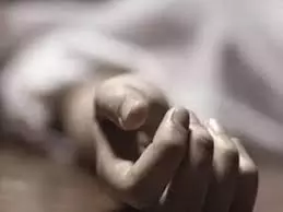 Jharkhand : जंगल में नग्न अवस्था में युवती का शव मिलने से मचा हड़कंप Jharkhand : जंगल में नग्न अवस्था में युवती का शव मिलने से मचा हड़कंप