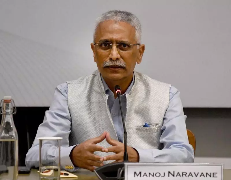 Delhi: जनरल नरवणे ने लिखी सैन्य थ्रिलर Delhi: जनरल नरवणे ने लिखी सैन्य थ्रिलर