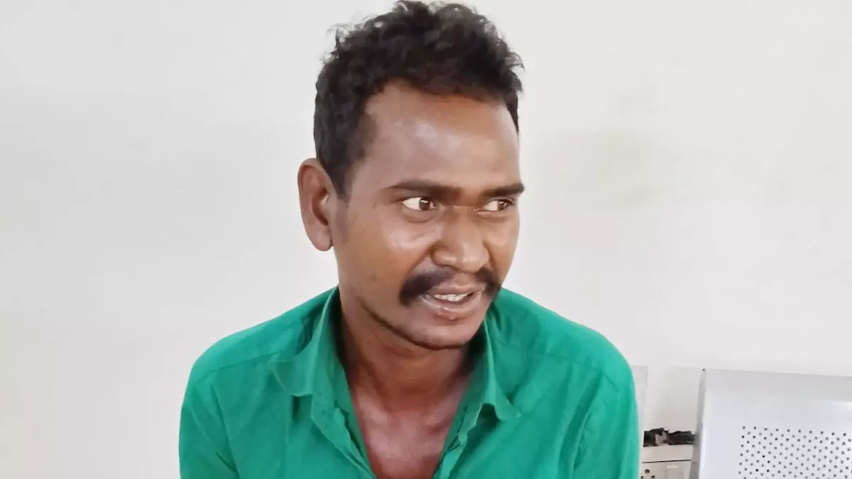 गुप्तांग पर चाकू घोंपा, पति की इस हरकत से मौत से लड़ रही पत्नी गुप्तांग पर चाकू घोंपा, पति की इस हरकत से मौत से लड़ रही पत्नी