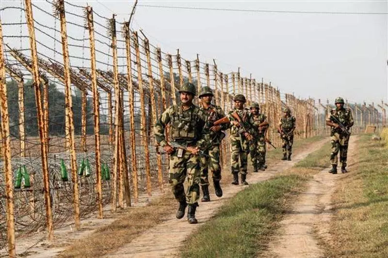 Jammu: 2003 गाजी बाबा की हत्या ने जैश-ए-मोहम्मद को जनरल विहीन सेना में बदल दिया Jammu: 2003 गाजी बाबा की हत्या ने जैश-ए-मोहम्मद को जनरल विहीन सेना में बदल दिया