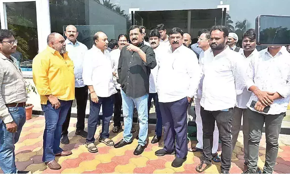 Vizag को फिल्म हब के रूप में विकसित करने के लिए ठोस उपायों पर विचार किया गया Vizag को फिल्म हब के रूप में विकसित करने के लिए ठोस उपायों पर विचार किया गया