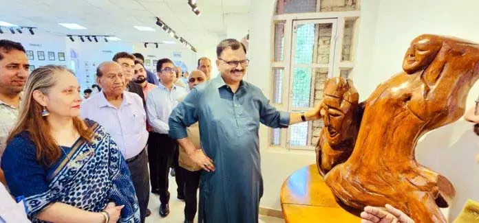 जावेद राणा ने Jammu के राइका पार्क में इको-विस्टा का उद्घाटन किया जावेद राणा ने Jammu के राइका पार्क में इको-विस्टा का उद्घाटन किया