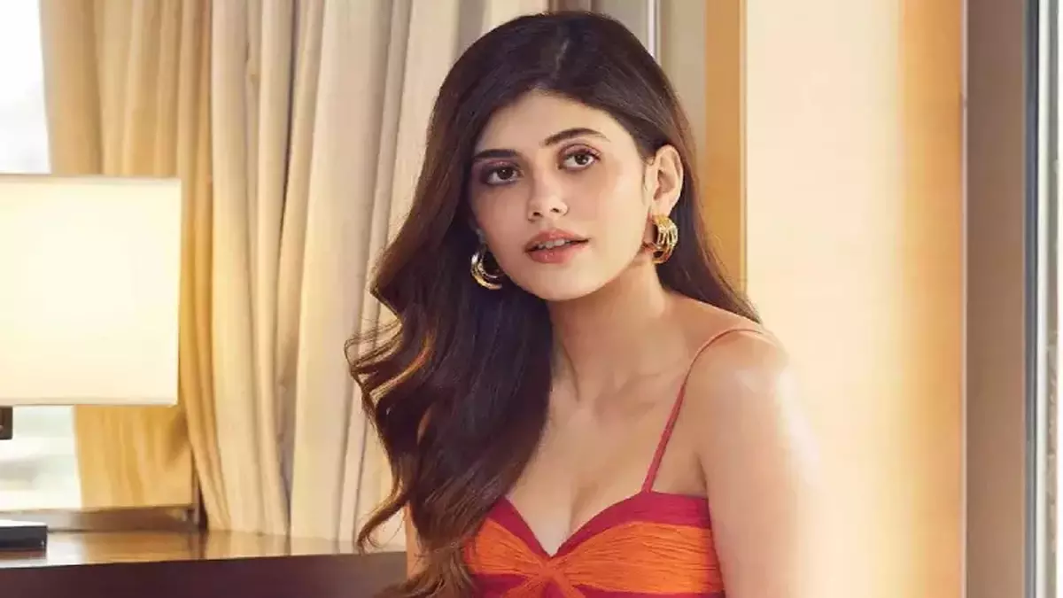 धक धक 2 पर काम? संजना सांघी ने खोला राज़ धक धक 2 पर काम? संजना सांघी ने खोला राज़