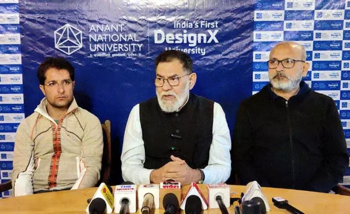 अनंत विश्वविद्यालय Kashmir में डिजाइन सोच लेकर आया अनंत विश्वविद्यालय Kashmir में डिजाइन सोच लेकर आया