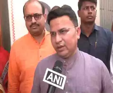 ज्योतिर्मय महतो ने अमित शाह को पत्र लिखकर पश्चिम बंगाल के चार जिलों में AFSPA लगाने की मांग की ज्योतिर्मय महतो ने अमित शाह को पत्र लिखकर पश्चिम बंगाल के चार जिलों में AFSPA लगाने की मांग की