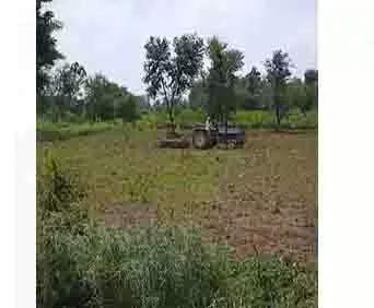 फ्रॉड दस्तावेज के आधार पर प्रार्थी को करना चाहते बेदखल, जानें पूरा मामला फ्रॉड दस्तावेज के आधार पर प्रार्थी को करना चाहते बेदखल, जानें पूरा मामला