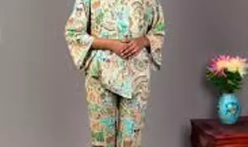 Fashion Tips: गर्मियों में ऑफिस के लिए परफेक्ट हैं ये को-ऑर्ड सेट, मिलेगा कंफर्टेबल लुक