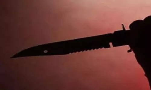 भंडारा स्थल में चाकूबाजी, एक युवक की हालत नाजुक
