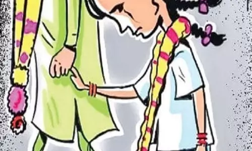 रायपुर से निकलने वाली थी बारात, लड़की यहां प्रशासन ने दी दबिश, शादी रुकी
