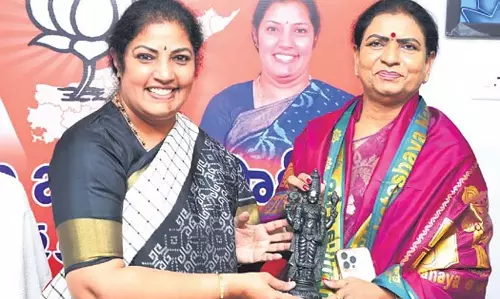 MP DK Aruna: कांग्रेस ने अंबेडकर को कमजोर किया