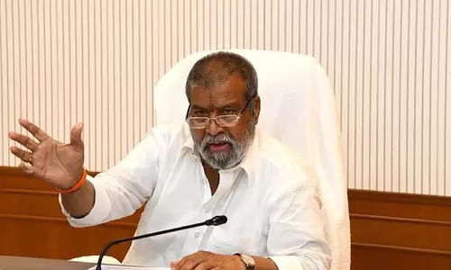 सरकारी अस्पतालों को गर्मियों के लिए तैयार रहना चाहिए: Minister Damodar सरकारी अस्पतालों को गर्मियों के लिए तैयार रहना चाहिए: Minister Damodar
