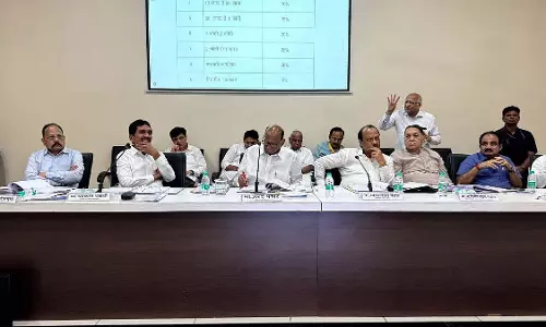 राजनीतिक मतभेद के बीच शरद पवार और अजित पवार ने सतारा में एक कार्यक्रम में मंच साझा किया