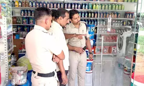पयिप्रायर में चोरी जारी; तेल की दुकान से पैसे चोरी