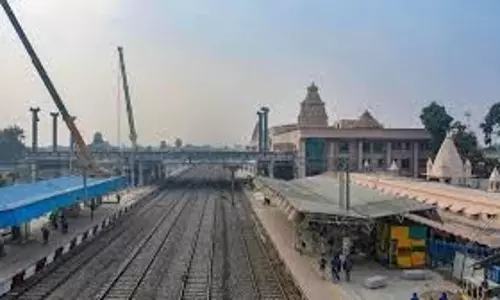 पुरी रेलवे स्टेशन ओडिशा की विरासत को दर्शाएगा: अश्विनी वैष्णव पुरी रेलवे स्टेशन ओडिशा की विरासत को दर्शाएगा: अश्विनी वैष्णव