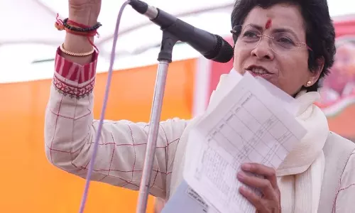 Haryana : सांसद शैलजा ने फसल नुकसान के लिए सरकार को जिम्मेदार ठहराया किसानों के लिए राहत की मांग की Haryana : सांसद शैलजा ने फसल नुकसान के लिए सरकार को जिम्मेदार ठहराया किसानों के लिए राहत की मांग की