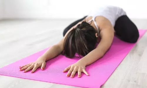 Health: योग से दूर हो सकती है थायराइड की समस्या, हर रोज करें ये तीन योगासन Health: योग से दूर हो सकती है थायराइड की समस्या, हर रोज करें ये तीन योगासन