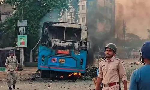 पश्चिम बंगाल के मुर्शिदाबाद जिले में वक्फ से जुड़ी हिंसा में दो लोगों की मौत