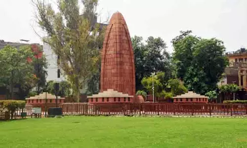 PM Modi ने जलियांवाला बाग हत्याकांड के पीड़ितों को श्रद्धांजलि दी