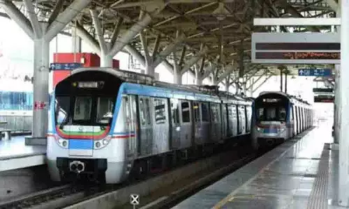 Old City Metro कॉरिडोर में भूमि अधिग्रहण में तेजी, 212 करोड़ रुपये के मुआवजे के चेक वितरित Old City Metro कॉरिडोर में भूमि अधिग्रहण में तेजी, 212 करोड़ रुपये के मुआवजे के चेक वितरित