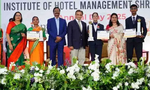 होटल प्रबंधन संस्थान श्री शक्ति ने Hyderabad में 31वीं वर्षगांठ मनाई होटल प्रबंधन संस्थान श्री शक्ति ने Hyderabad में 31वीं वर्षगांठ मनाई